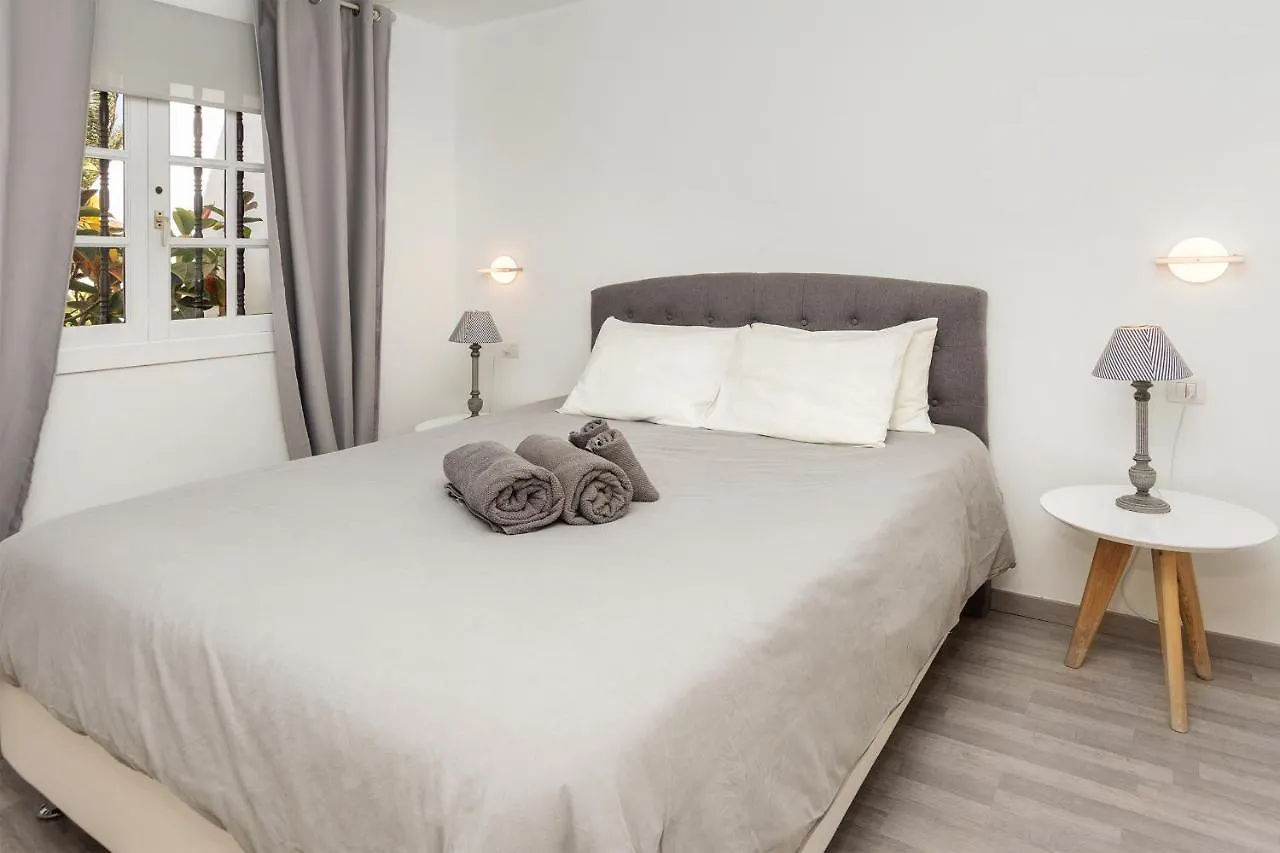 Conylanza Bastian Beach Apartamento Costa Teguise