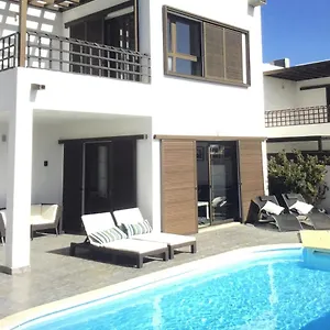 Villa Modern With Sea Views, Costa Teguise