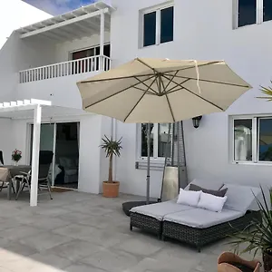 Apartment Romantic Casa Blanca, Costa Teguise