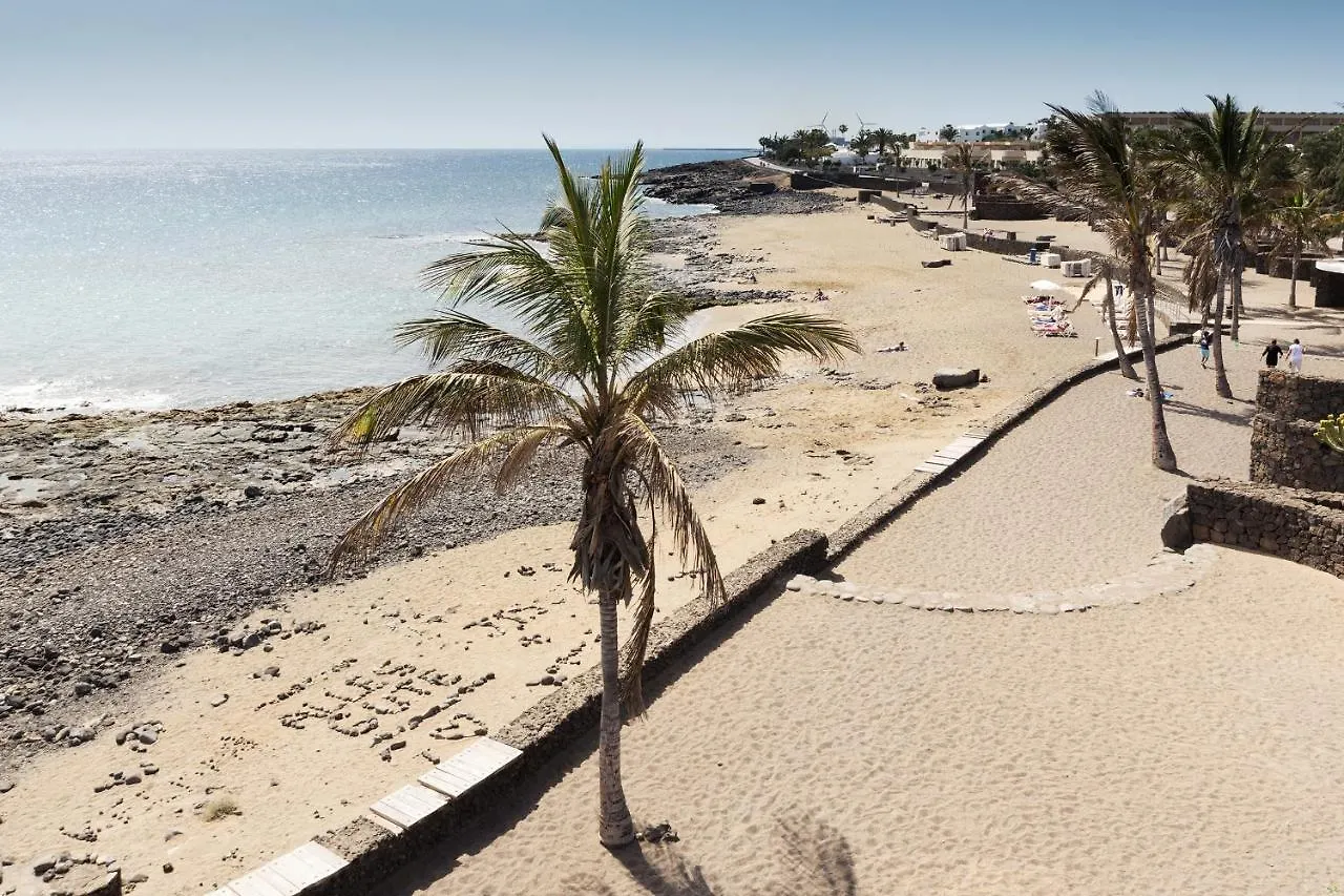 Conylanza Bastian Beach Apartment Costa Teguise
